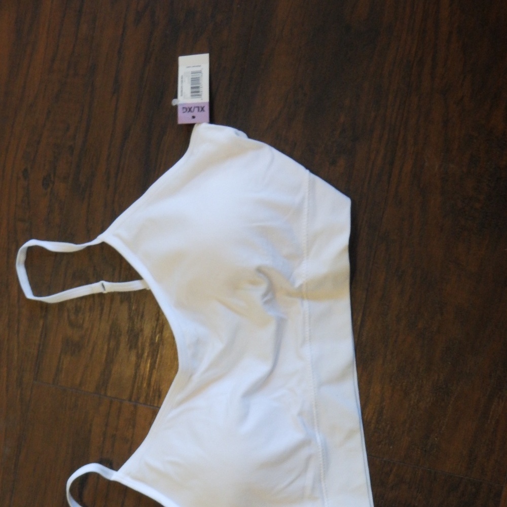 white sports bra